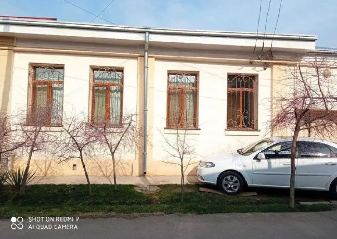 Сотилади ҳовли уй, 4,5 сотих, 1 қаватли — Юнусобод тумани