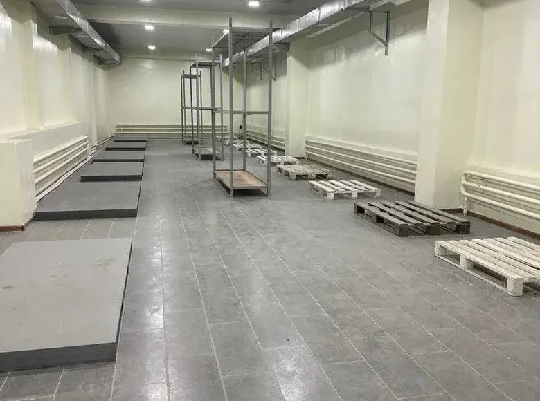 Ижарага берилади тижорат биноси, 411 м², 1/1 қават — Олмазор тумани