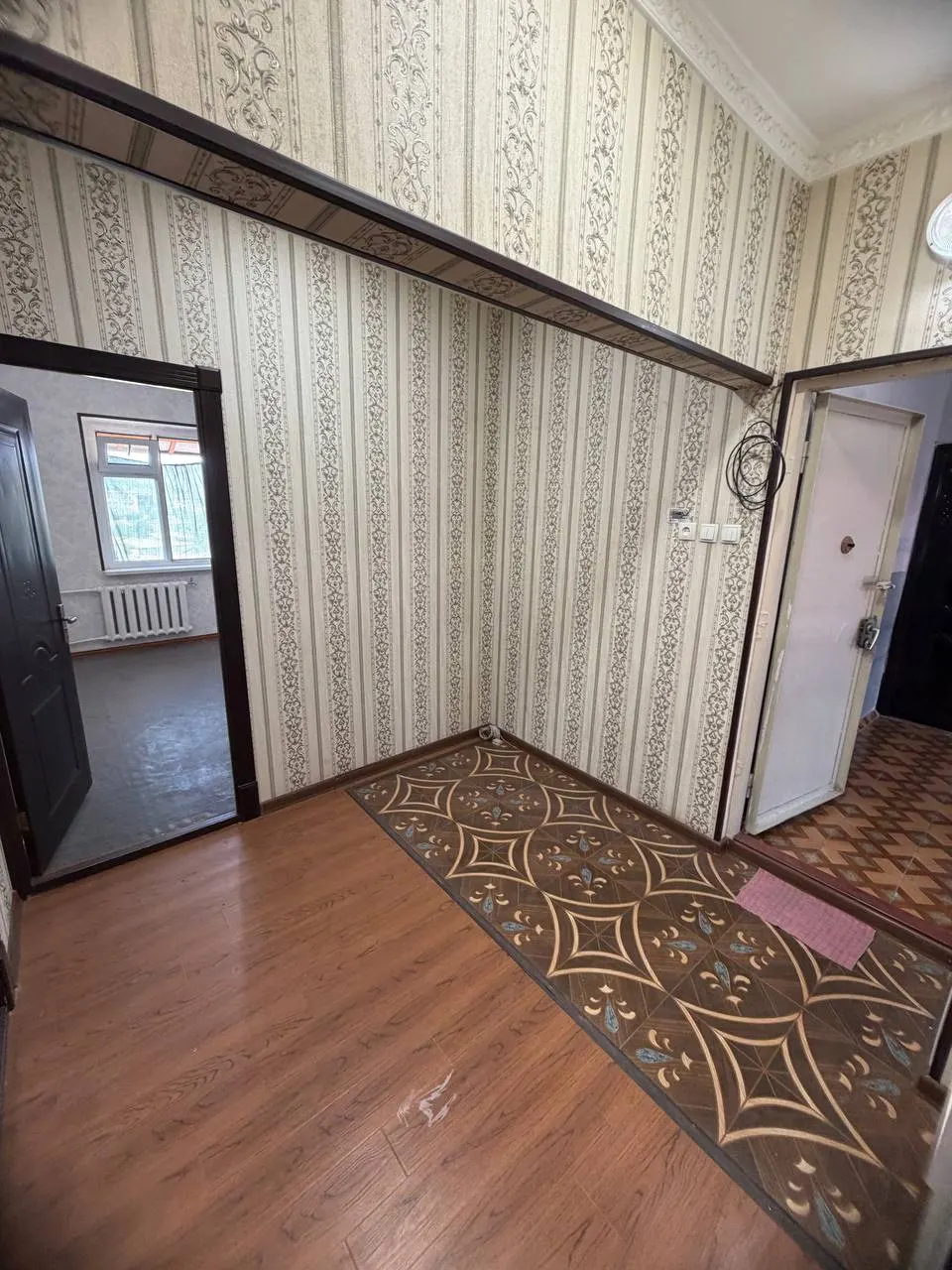 Sotiladi 3 xonali kvartira, 70 m², 5/5 qavat — Olmazor tumani