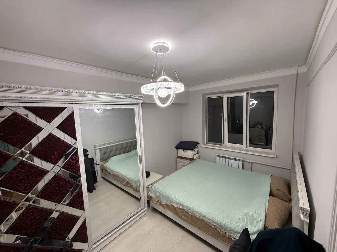 Продаётся 2-комнатная квартира, 52 м², 3/4 этаж — Чиланзарский район