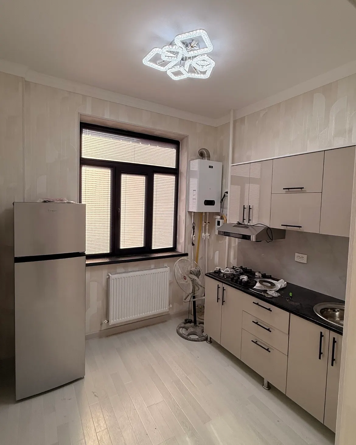 Sotiladi 2 xonali kvartira, 50 m², 8/9 qavat — Uchtepa tumani