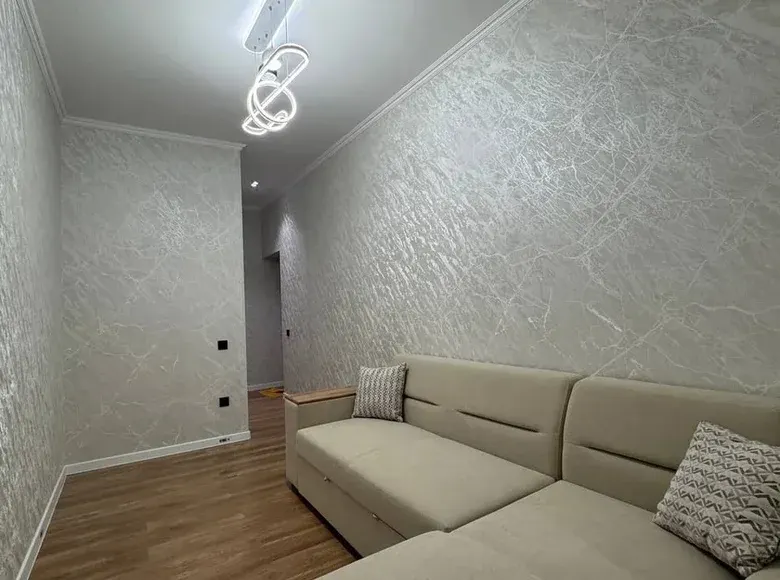 Сотилади 1 хонали квартира, 18 м², 1/2 қават — Мирзо Улуғбек тумани