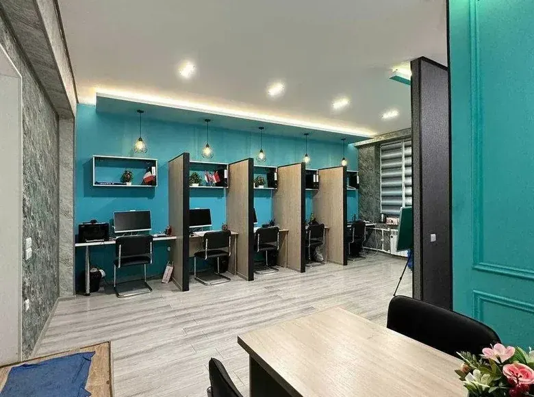 Сдаётся коммерческое помещение, 40 м², 4/4 этаж — Чиланзарский район