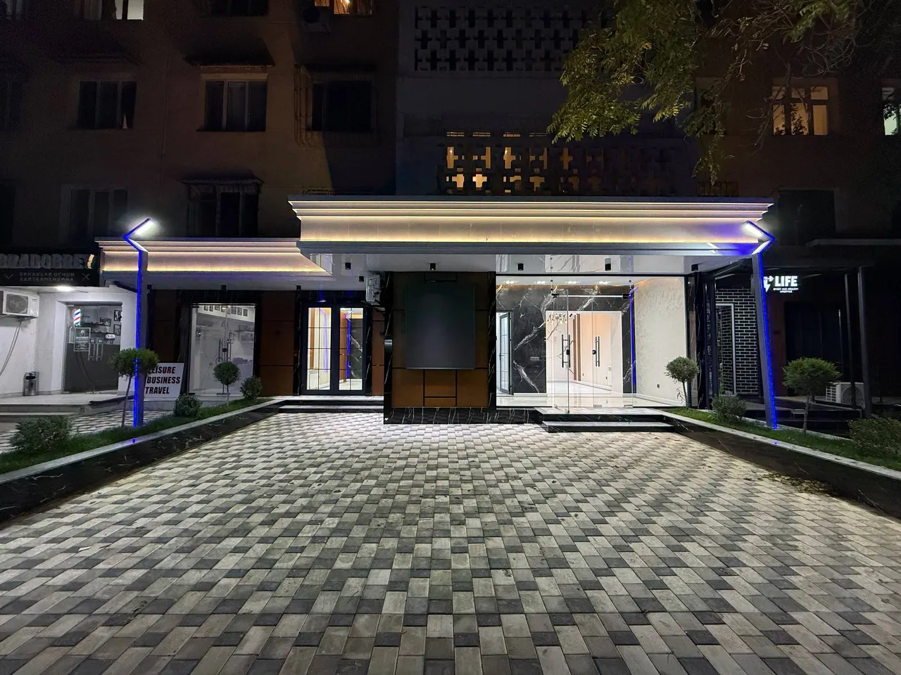 Сотилади тижорат биноси, 65 м², 1/5 қават — Мирзо Улуғбек тумани