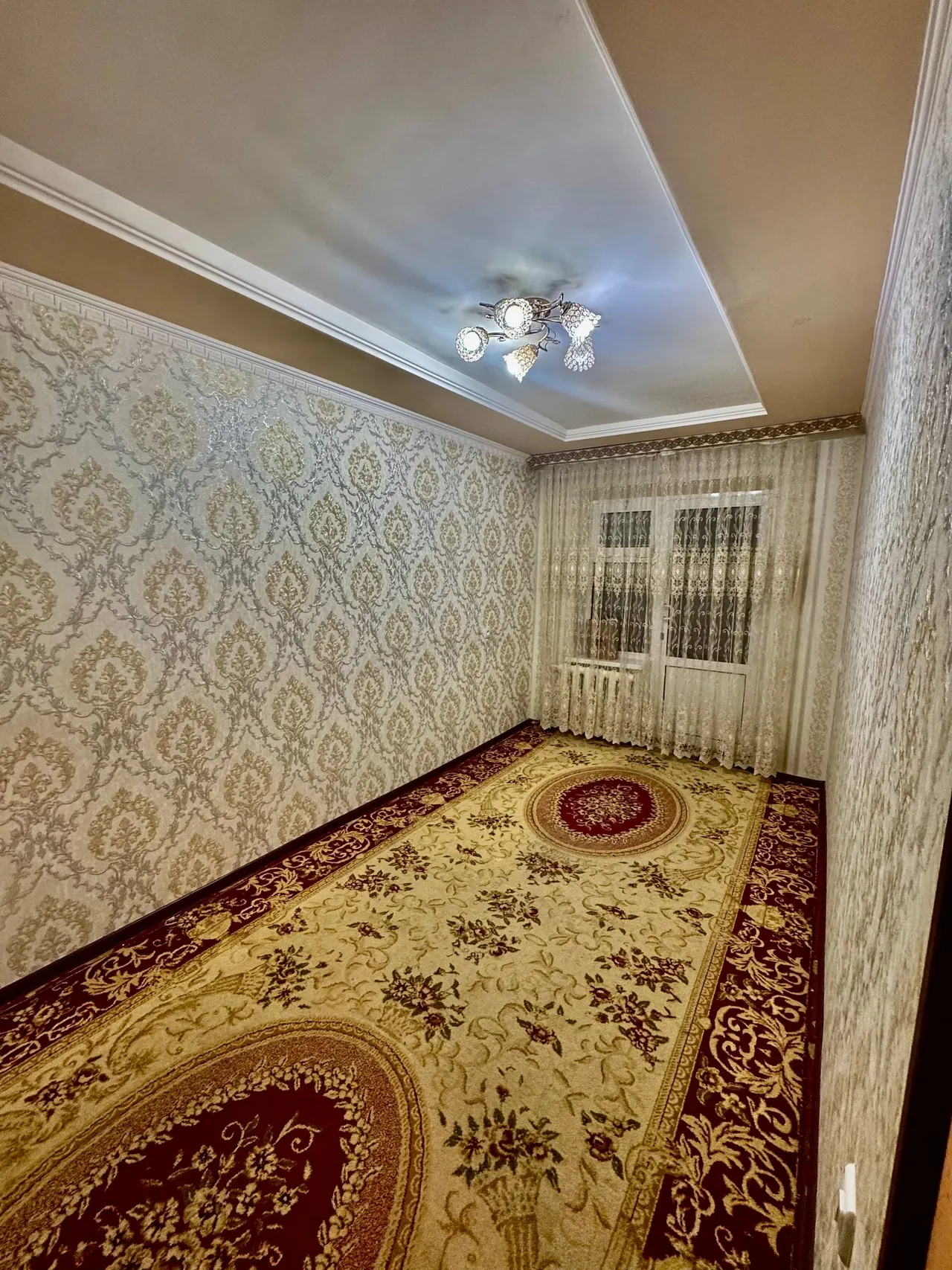 Сдаётся 4-комнатная квартира, 100 м², 3/4 этаж — Учтепинский район