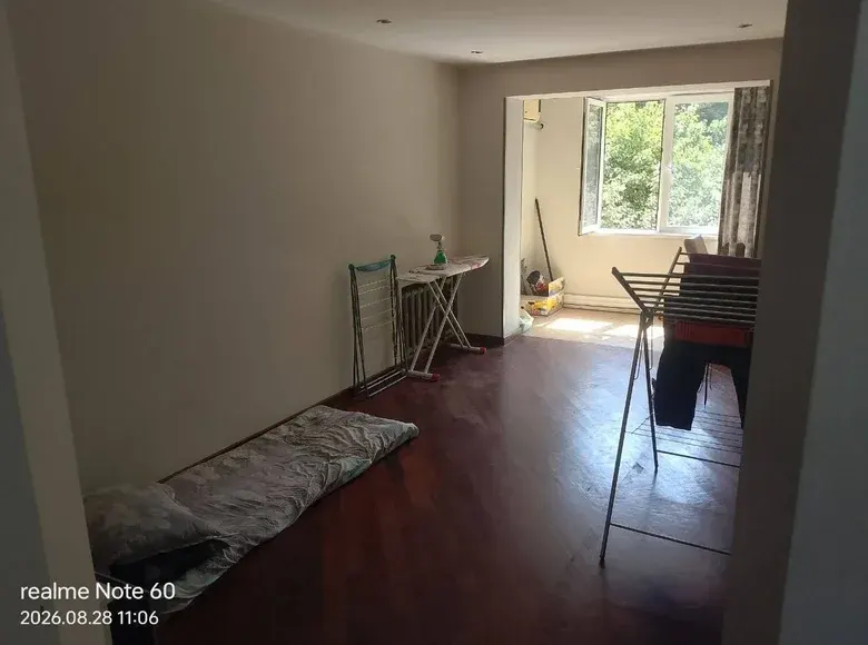 Sotiladi 3 xonali kvartira, 70 m², 3/5 qavat — Mirzo Ulugʻbek tumani