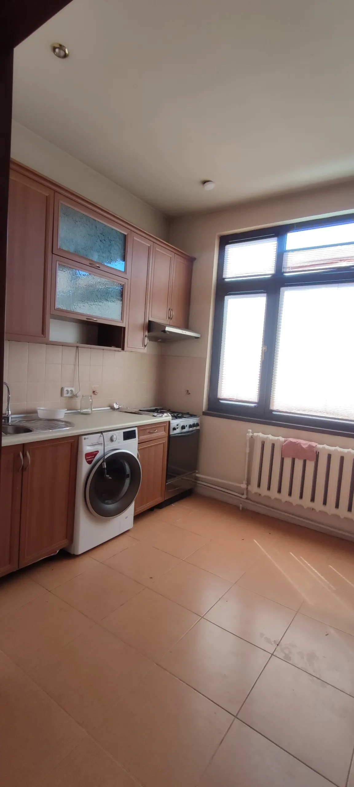 Ijaraga beriladi 4 xonali kvartira, 130 m², 4/4 qavat — Shayxontohur tumani