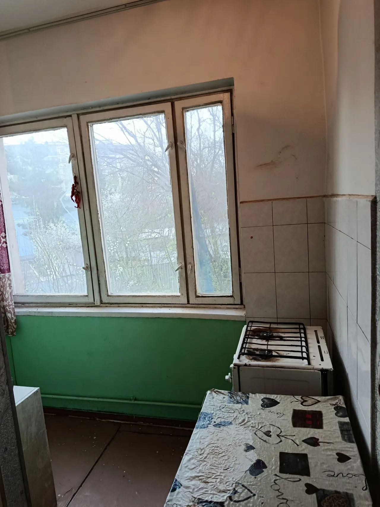 Продаётся 1-комнатная квартира, 40 м², 2/5 этаж — Юнусабадский район