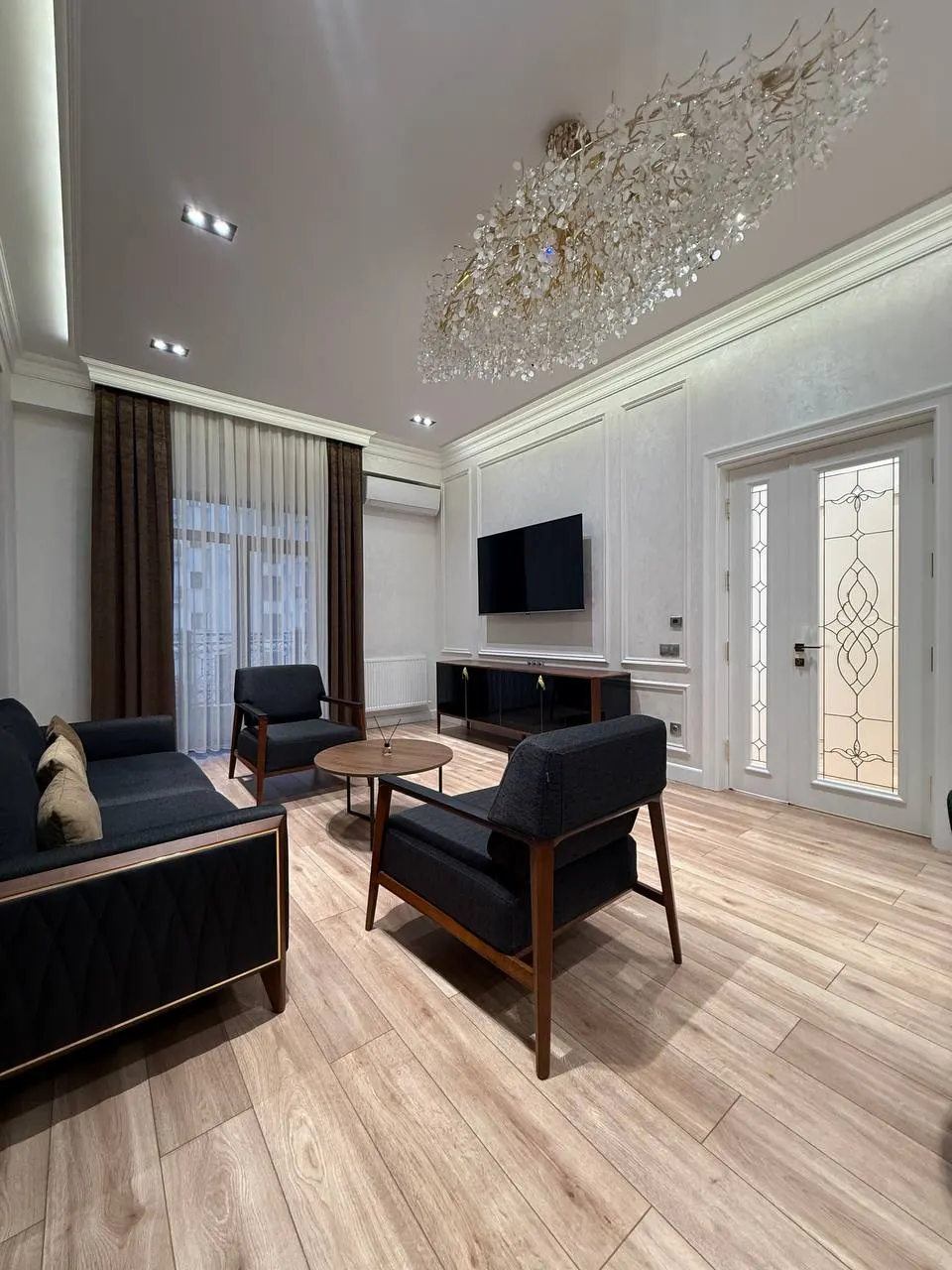 Сотилади 3 хонали квартира, 100 м², 3/6 қават — Шайхонтоҳур тумани