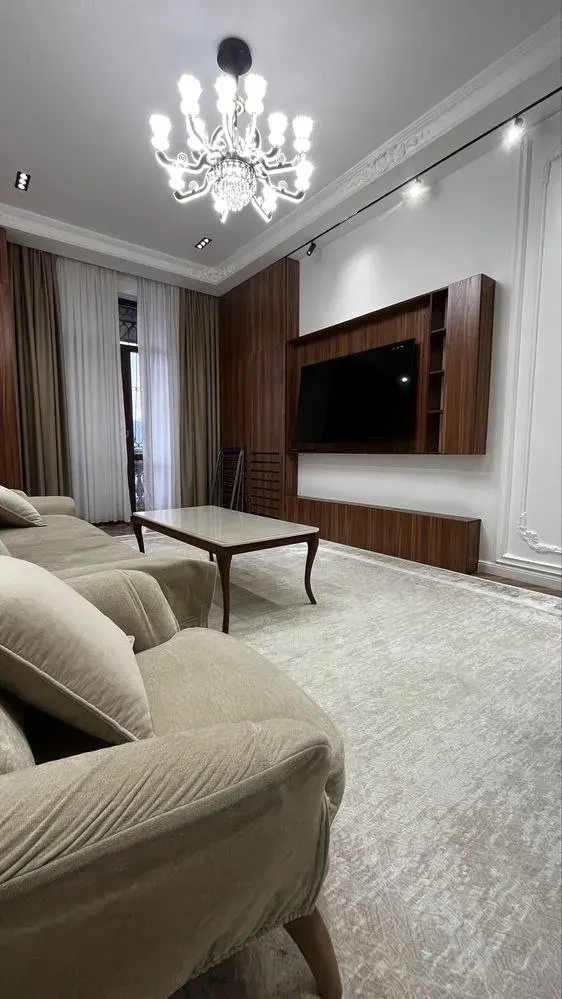 Ижарага берилади 4 хонали квартира, 100 м², 8/10 қават — Юнусобод тумани