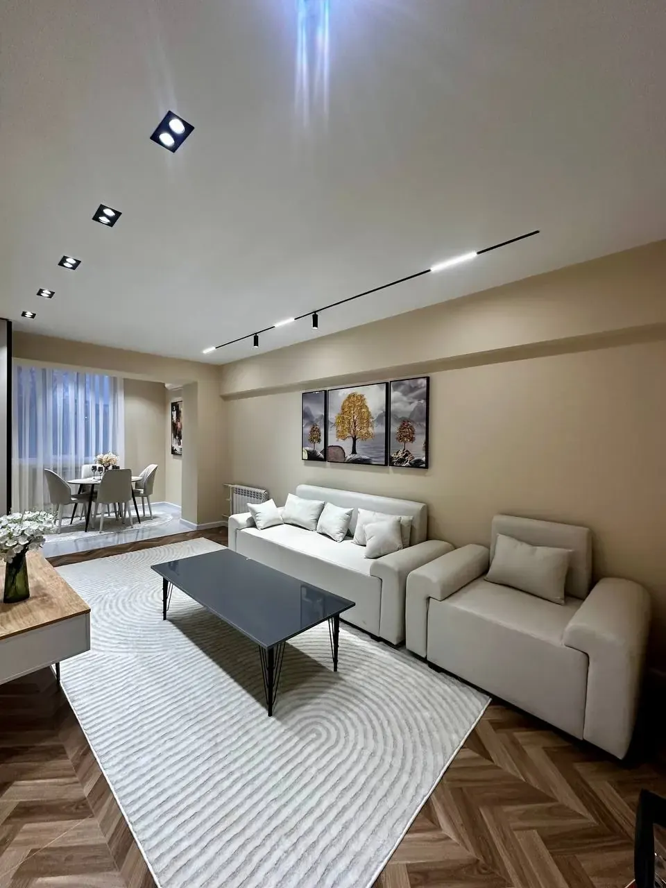 Сотилади 3 хонали квартира, 70 м², 2/4 қават — Юнусобод тумани