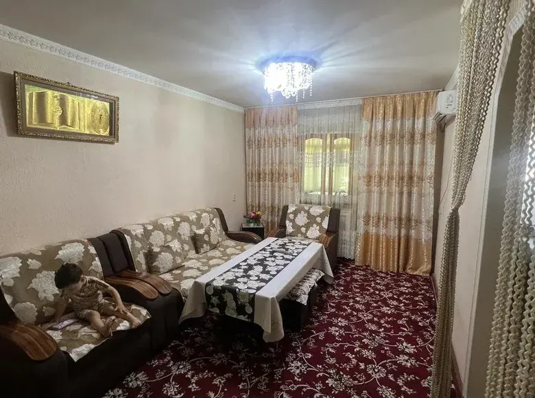 Sotiladi 2 xonali kvartira, 56 m², 4/4 qavat — Fargʻona shahri