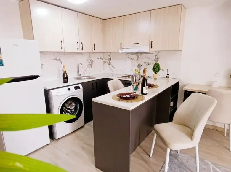 Продаётся 2-комнатная квартира, 44 м², 10/14 этаж — Яшнабадский район