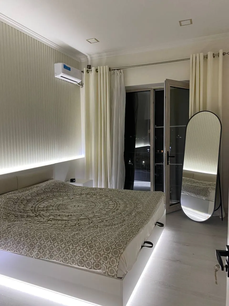 Ижарага берилади 2 хонали квартира, 55 м², 8/25 қават — Мирзо Улуғбек тумани