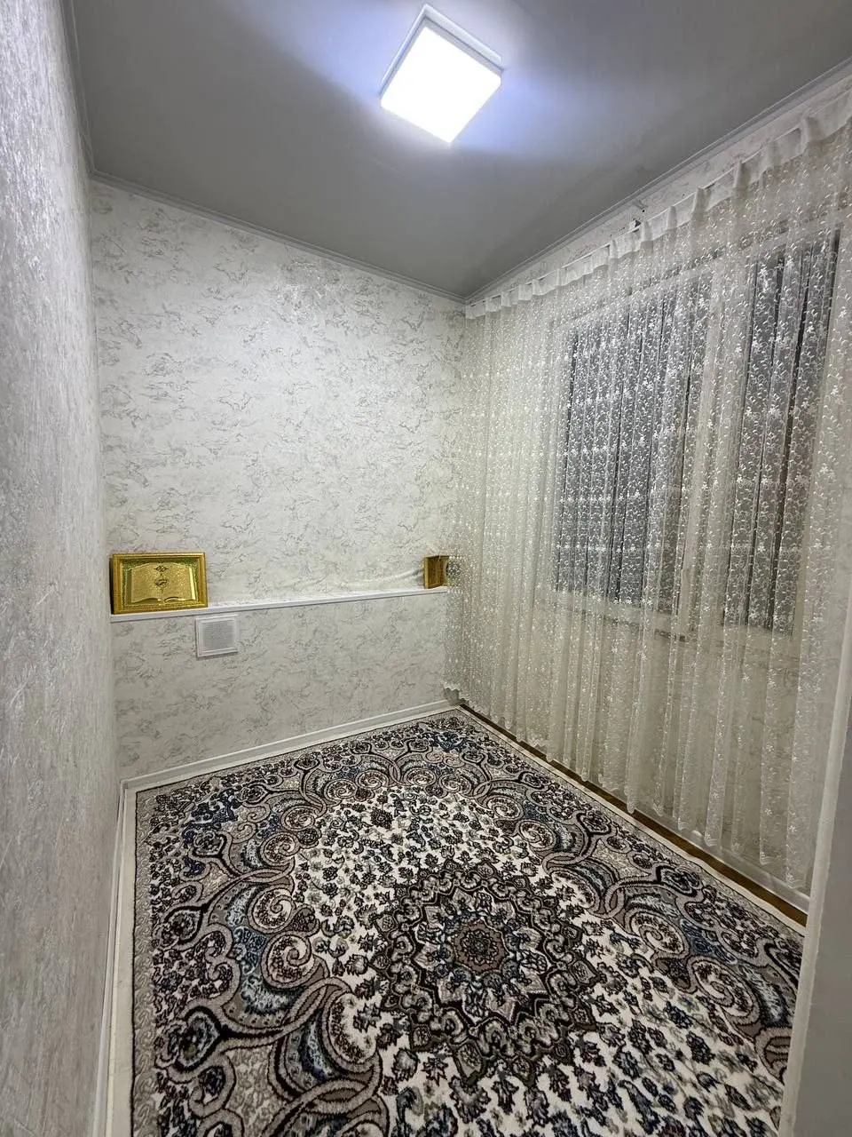 Продаётся 3-комнатная квартира, 54 м², 3/4 этаж — Чиланзарский район