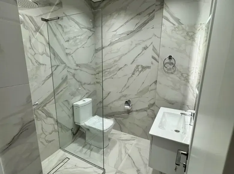 Сотилади 3 хонали квартира, 96 м², 5/7 қават — Мирзо Улуғбек тумани