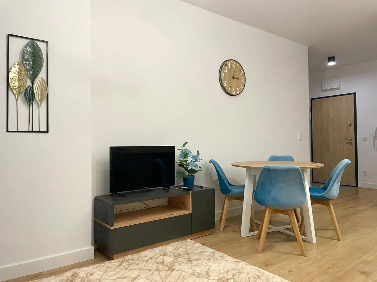 Сдаётся 3-комнатная квартира, 65 м², 1/8 этаж — Мирабадский район