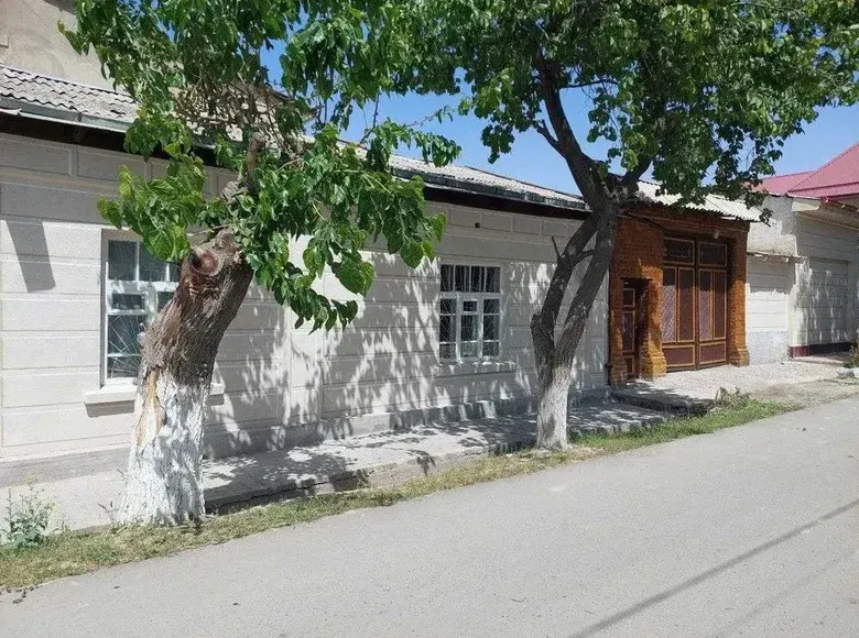 Сотилади 11 хонали ҳовли уй, 4.2 сотих, 220 м² — Самарқанд шаҳри