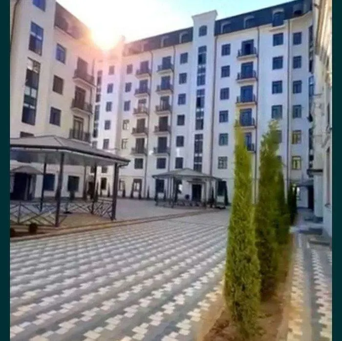 Сотилади 3 хонали квартира, 70 м², 8/8 қават — Шайхонтоҳур тумани