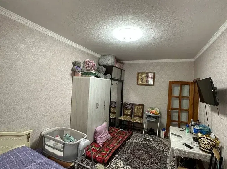 Продаётся 1-комнатная квартира, 33 м², 4/4 этаж — Учтепинский район