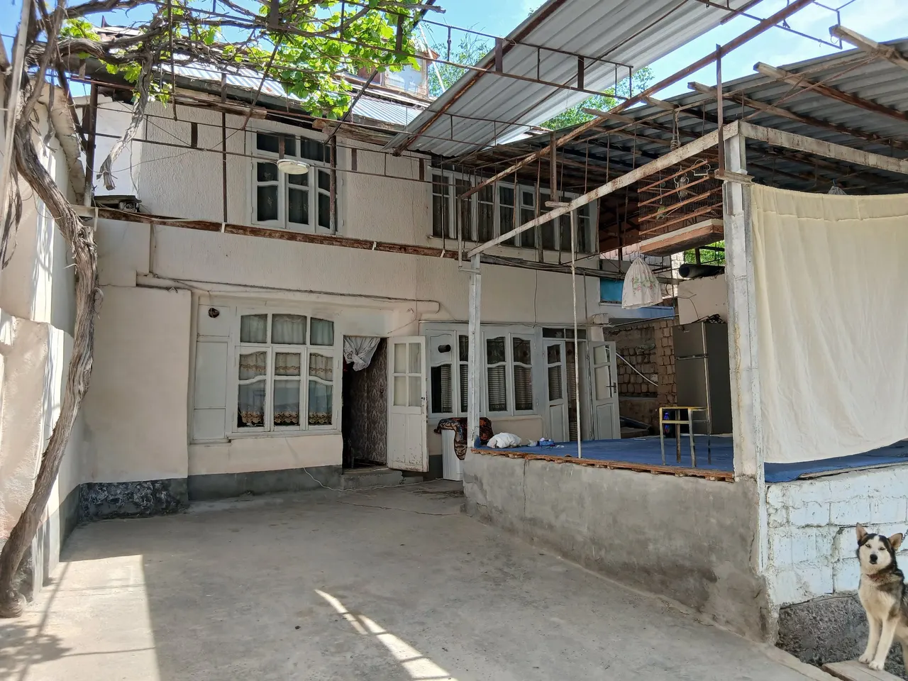 Sotiladi hovli uy, 6 sotix — Samarqand shahri