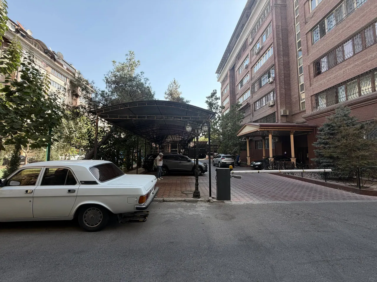 Сотилади 10 хонали квартира, 566 м², 5/8 қават — Миробод тумани