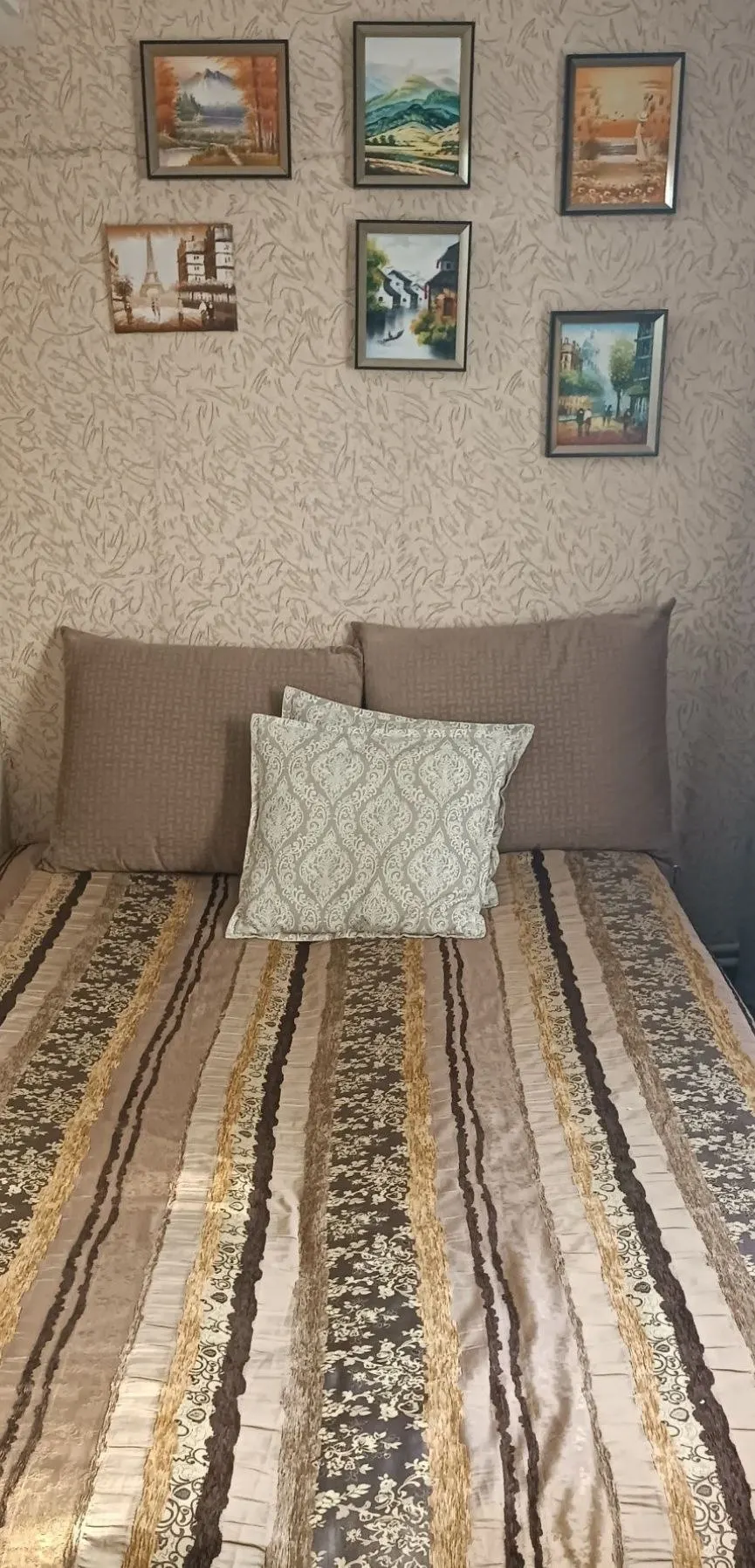 Сотилади 2 хонали квартира, 62 м², 1/9 қават — Мирзо Улуғбек тумани