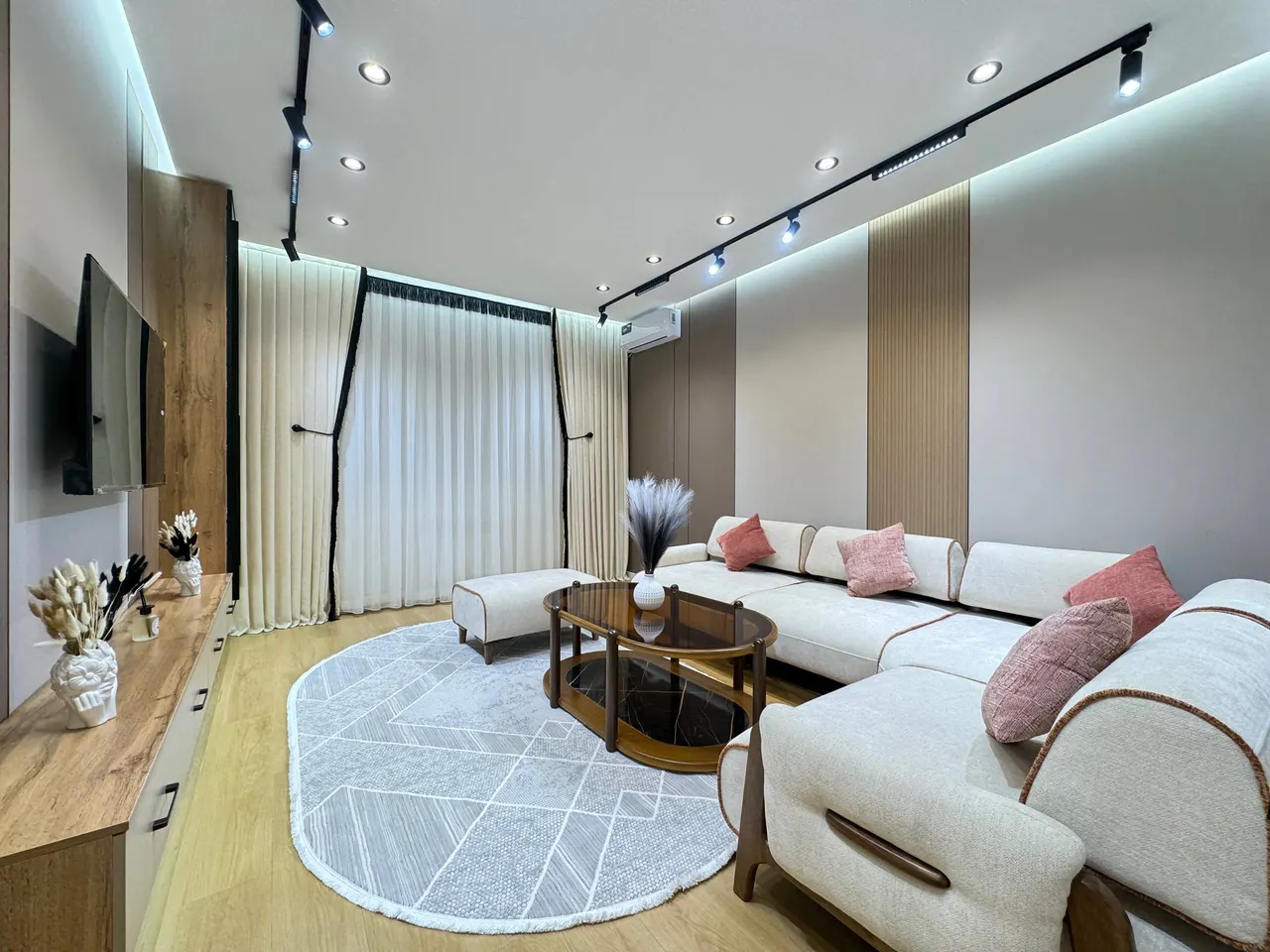 Sotiladi 3 xonali kvartira, 90 m², 5/9 qavat — Shayxontohur tumani
