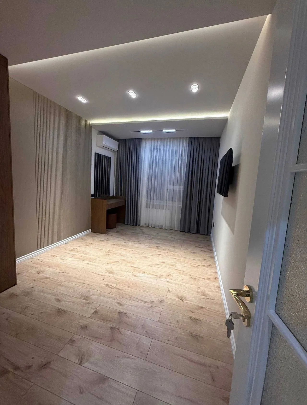 Продаётся 1-комнатная квартира, 40 м², 9/9 этаж — Яшнабадский район
