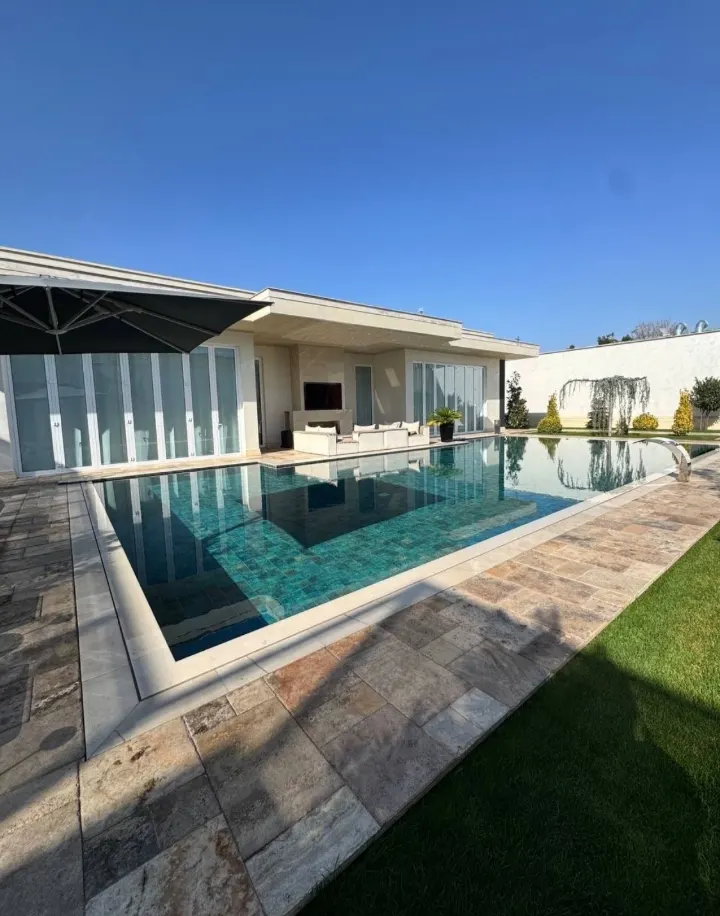 Sotiladi 6 xonali hovli uy, 20 sotix, 750 m² — Mirzo Ulugʻbek tumani