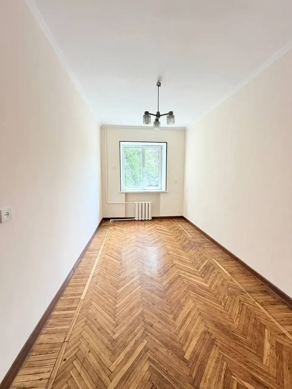 Sotiladi 3 xonali kvartira, 70 m², 2/4 qavat — Chilonzor tumani