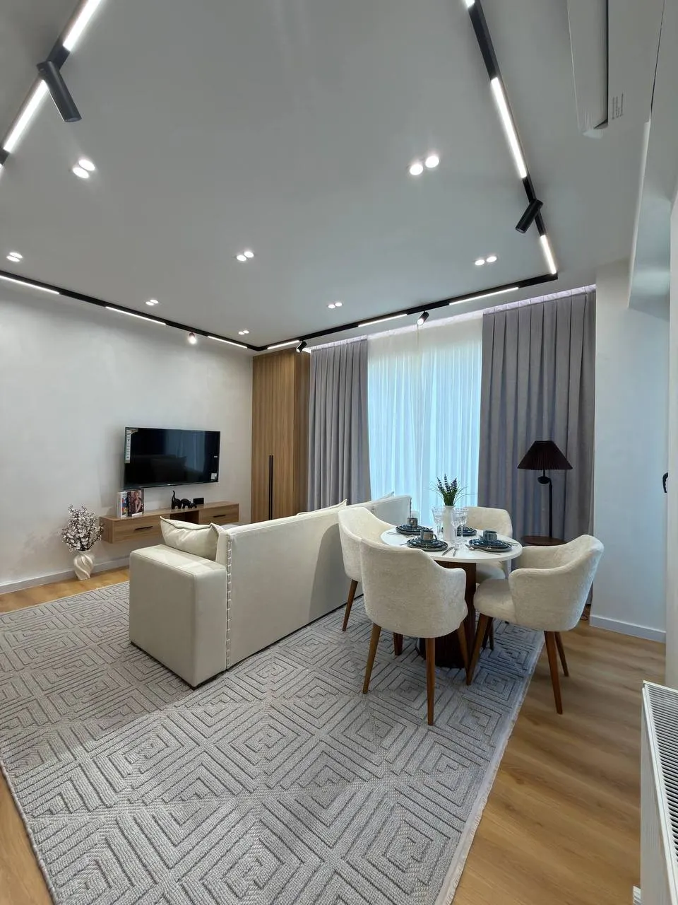Ижарага берилади 2 хонали квартира, 50 м², 12/14 қават — Яккасарой тумани