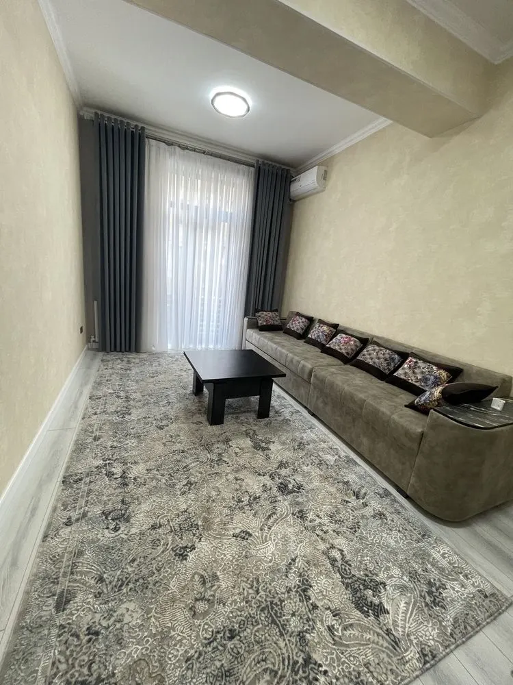 Ijaraga beriladi 2 xonali kvartira, 60 m², 1/6 qavat — Yakkasaroy tumani