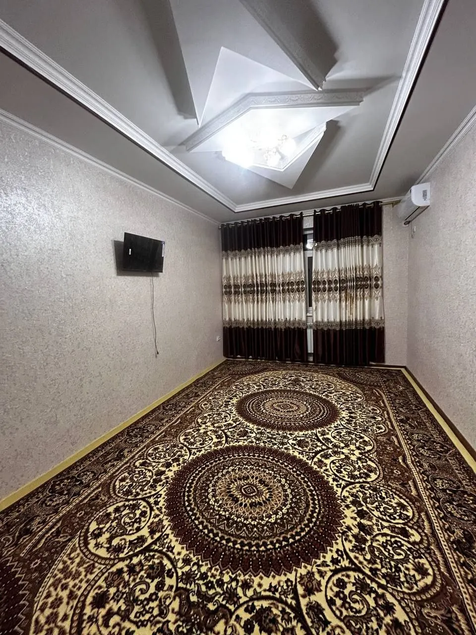 Ижарага берилади 1 хонали квартира, 56 м², 3/4 қават — Бухоро шаҳри