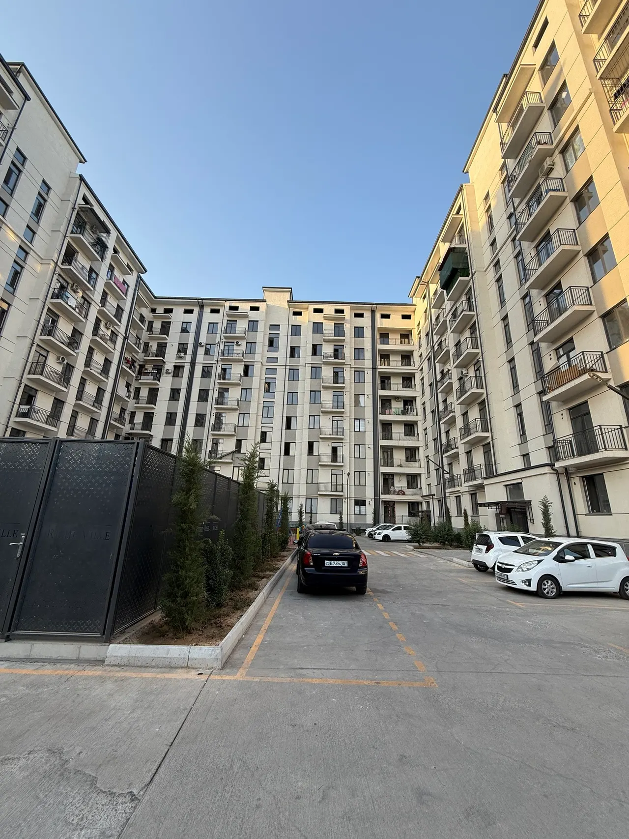 Sotiladi 2 xonali kvartira, 60.3 m², 4/8 qavat — Zangiota tumani