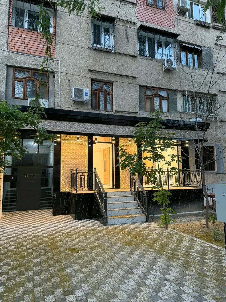 Продаётся коммерческое помещение, 100 м², 1/4 этаж — Яшнабадский район
