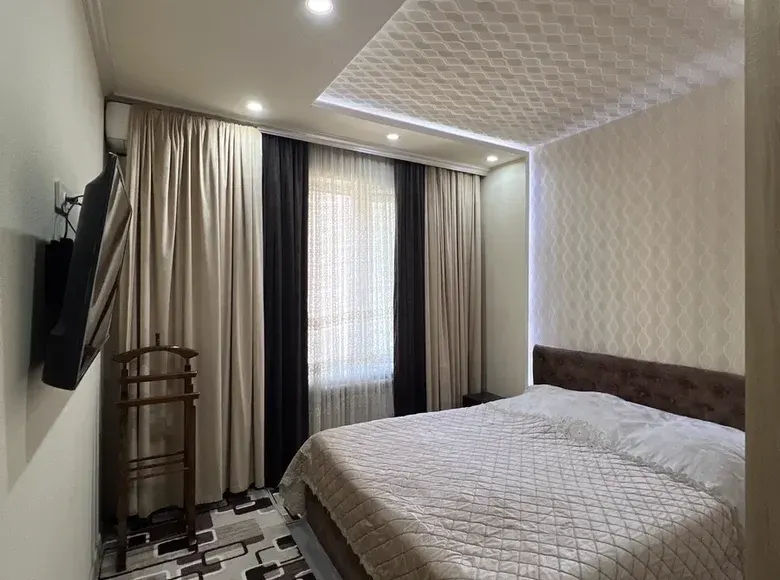 Ижарага берилади 4 хонали квартира, 101 м², 5/7 қават — Янгиҳаёт тумани