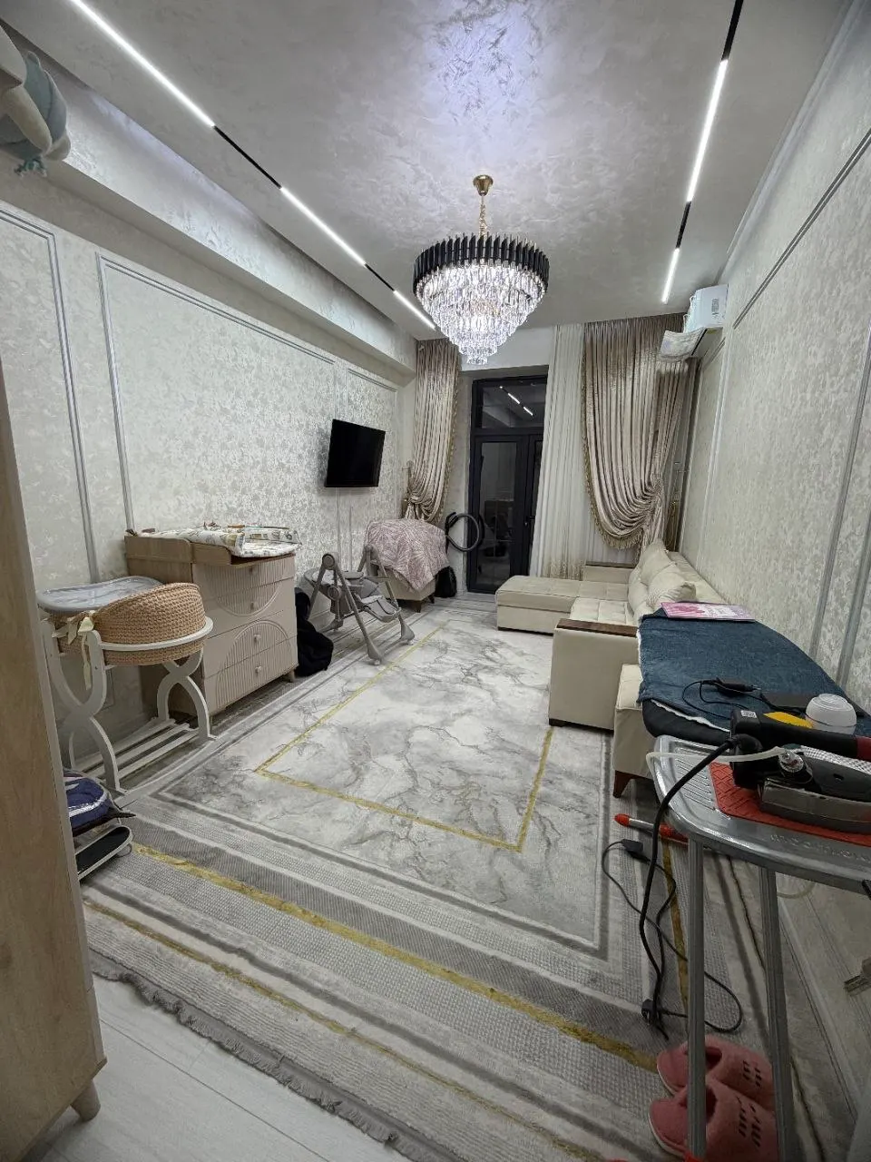 Sotiladi 2 xonali kvartira, 60 m², 2/10 qavat — Uchtepa tumani