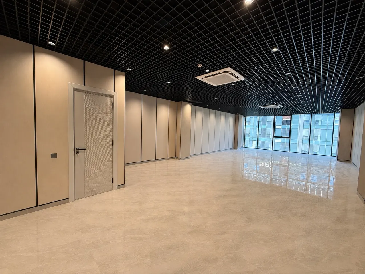 Сдаётся коммерческое помещение, 95 м², 2/10 этаж — Яккасарайский район