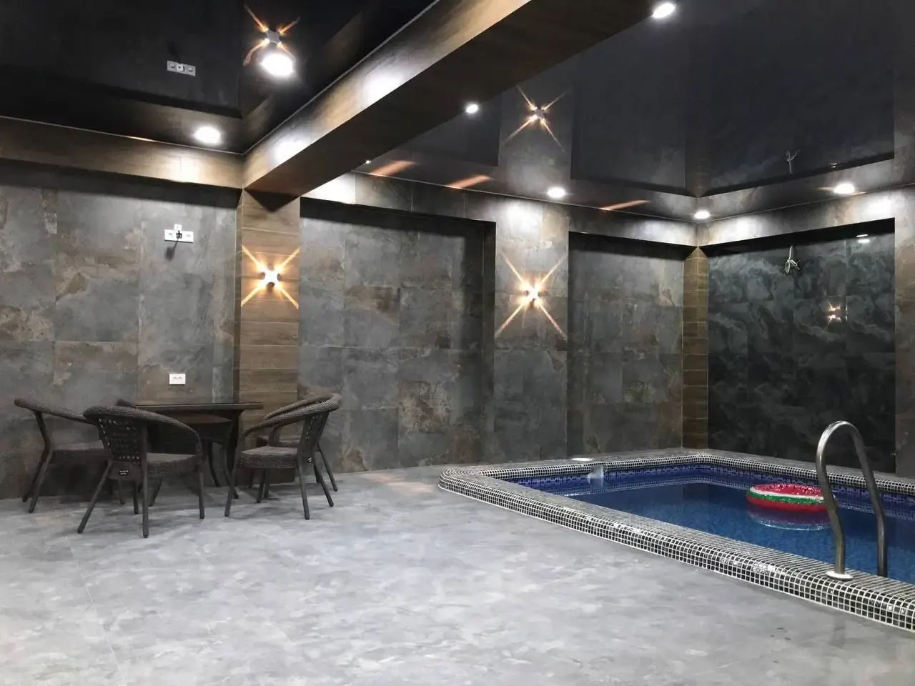 Ijaraga beriladi 8 xonali dala hovli, 3 sotix, 350 m² — Mirzo Ulugʻbek tumani