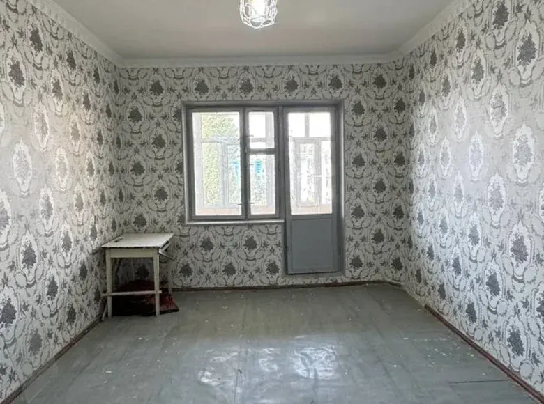Sotiladi 3 xonali kvartira, 74 m², 4/4 qavat — Davlatobod tumani