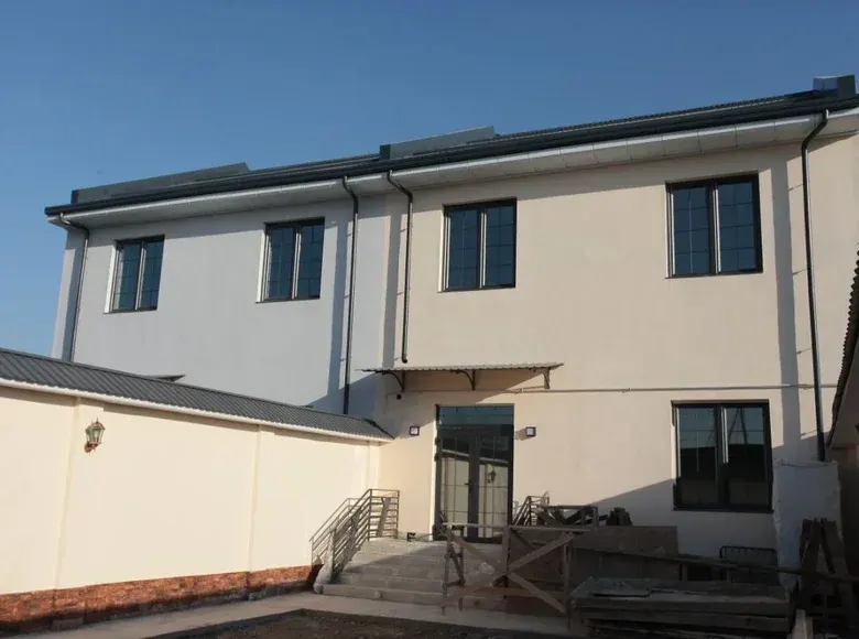 Сотилади 5 хонали ҳовли уй, 3.8 сотих, 380 м² — Бектемир тумани