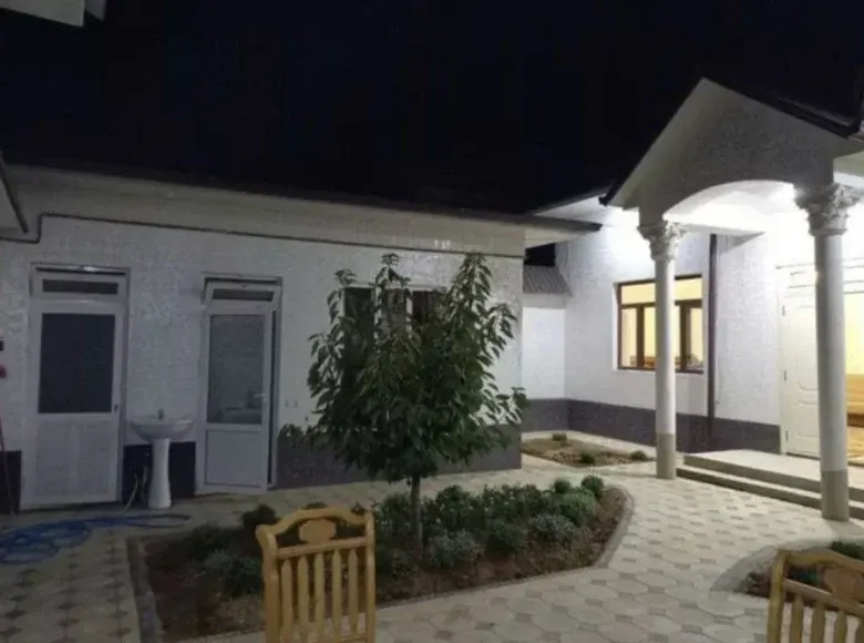 Sotiladi 4 xonali hovli uy — Olmazor tumani