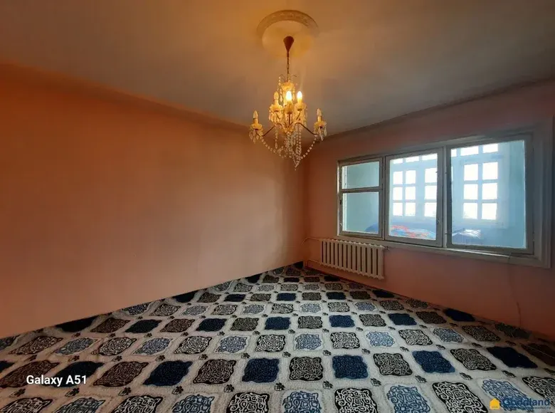 Продаётся 3-комнатная квартира, 78 м², 9/9 этаж — Ташкент