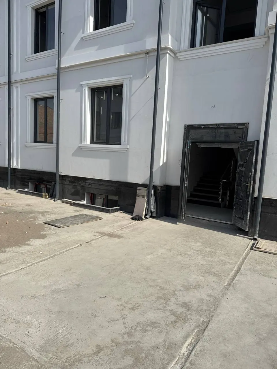 Сотилади 3 хонали квартира, 90 м², 1/2 қават — Сергели тумани
