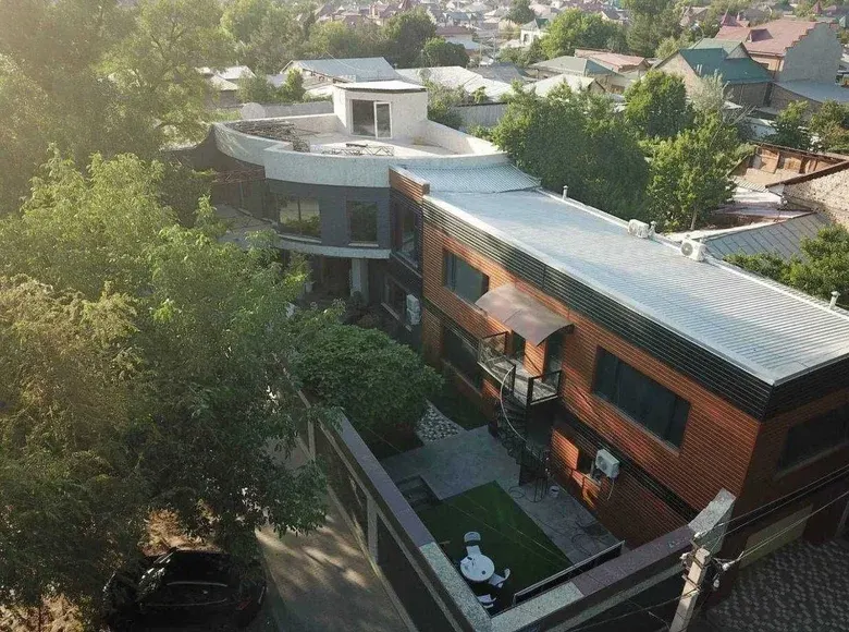 Sotiladi tijorat binosi, 628 m² — Mirzo Ulugʻbek tumani