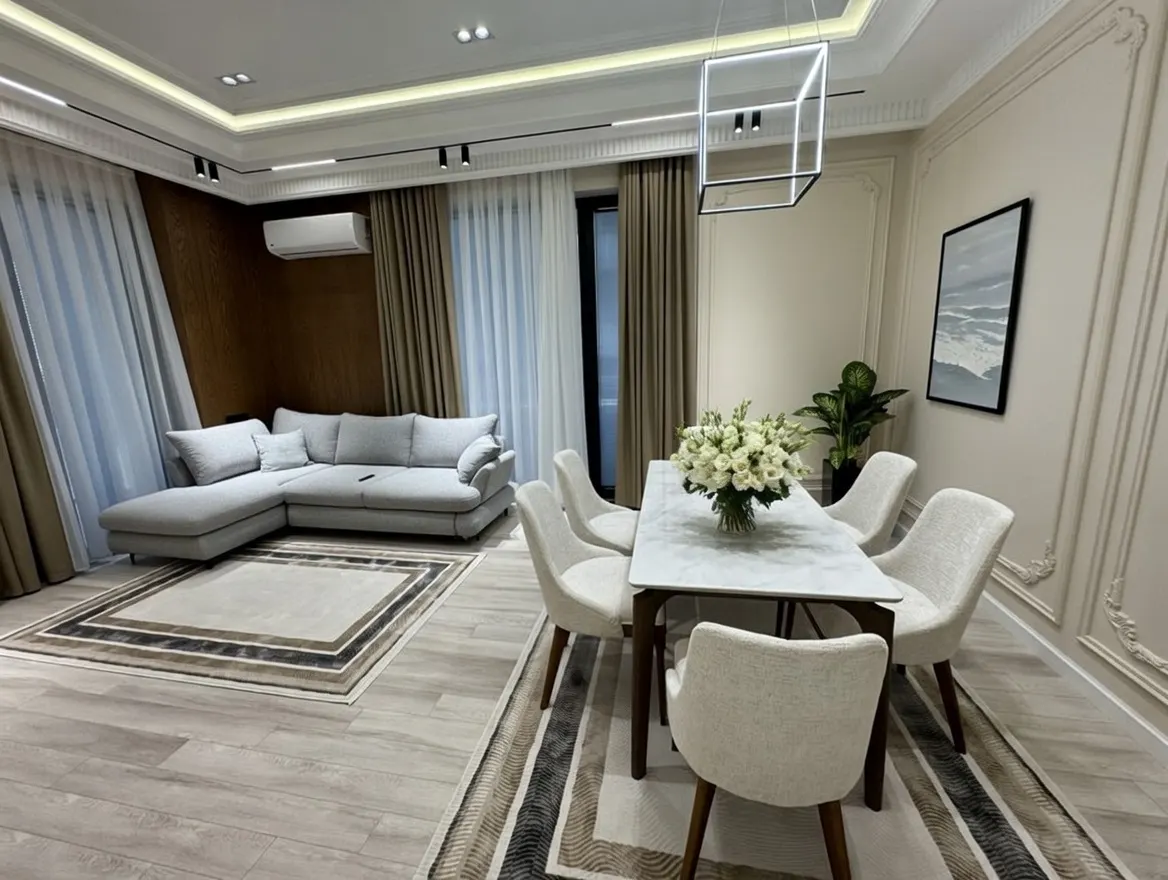 Ижарага берилади 2 хонали квартира, 55 м², 2/4 қават — Яккасарой тумани