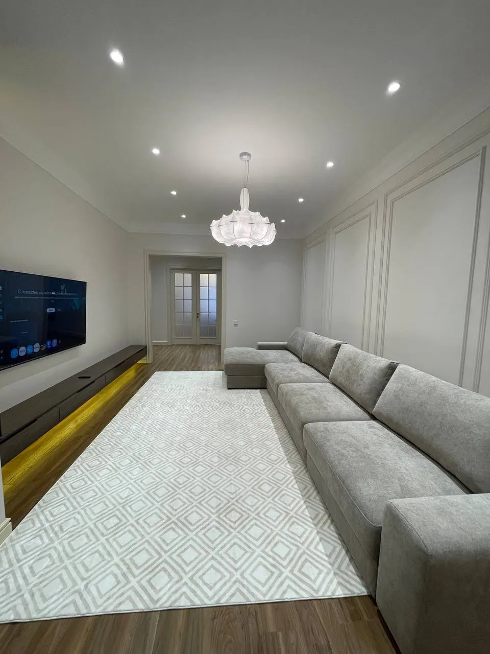 Ijaraga beriladi 4 xonali kvartira, 130 m², 8/10 qavat — Mirzo Ulugʻbek tumani