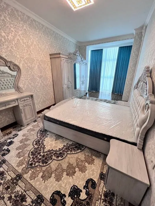 Сдаётся 3-комнатная квартира, 184 м², 3/8 этаж — Юнусабадский район