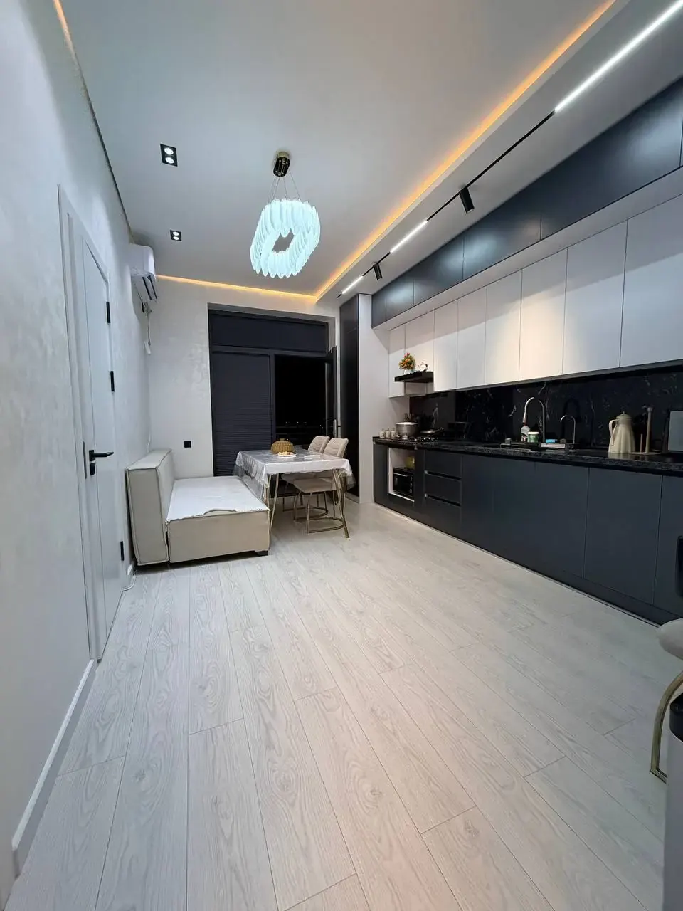 Продаётся 3-комнатная квартира, 80 м², 8/10 этаж — Яккасарайский район